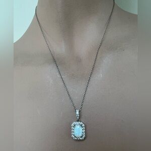 🔴Stunning Sterling Silver Opal Pendent Necklace 🔴